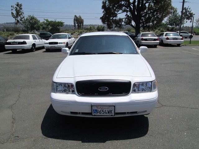 ford crown victoria 2009 2FAHP71V09X108110 image ford crown victoria 2009 2FAHP71V09X108110 image